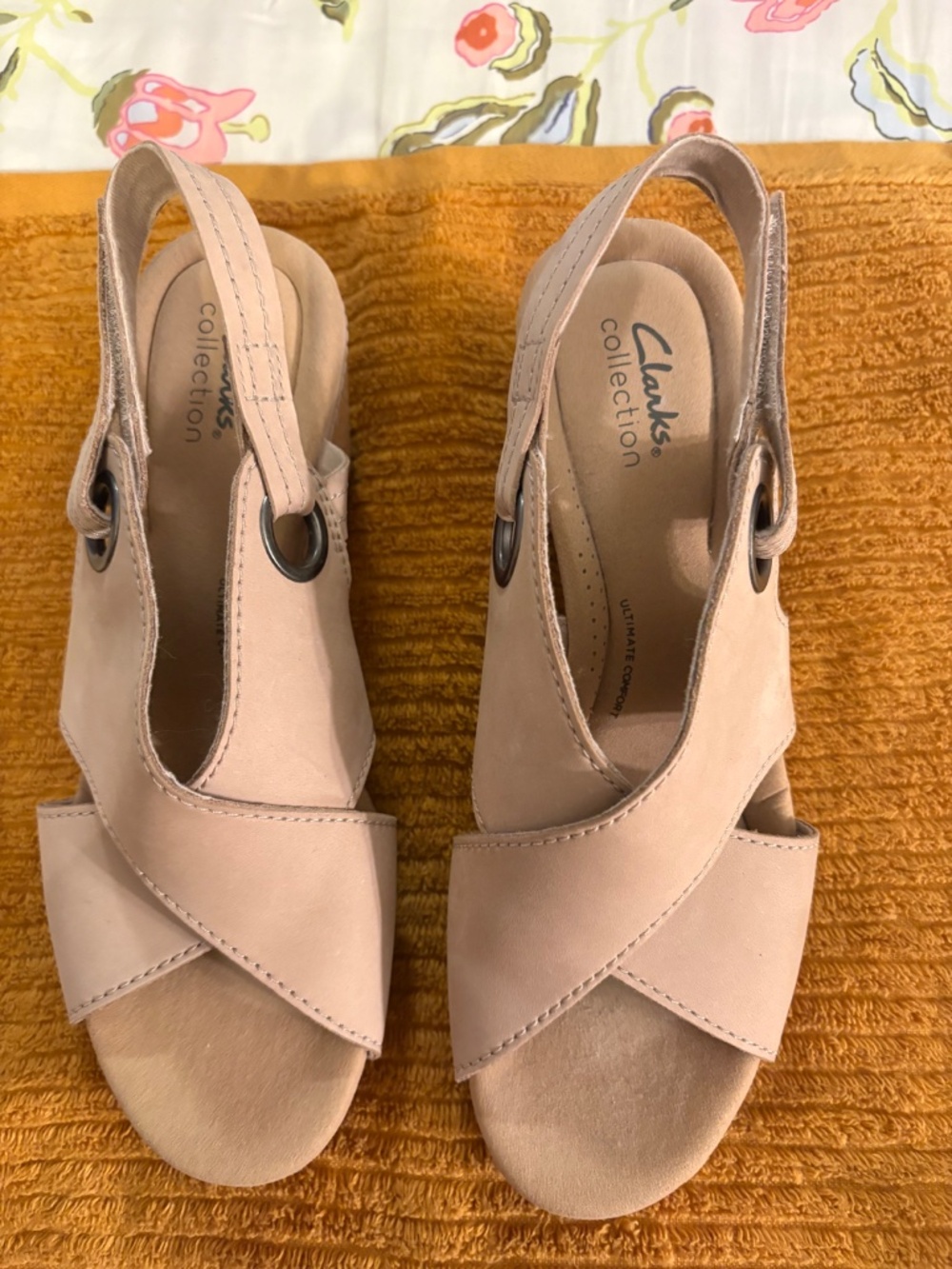 Clark’s Collection Sandals - Picture 4 of 9
